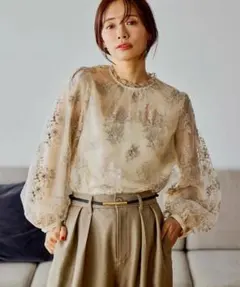 mysty woman フローラルレース刺繍ブラウス フローラルラメ刺繍ブラウス