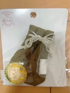 ちいかわパーク記念メダル ちいかわ、ハチワレ、うさぎ 報酬袋 - メルカリ