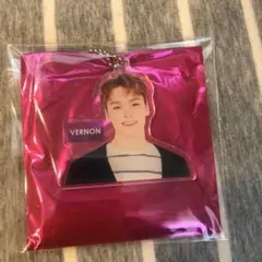 SEVENTEEN Cafe バーノン　アクキー