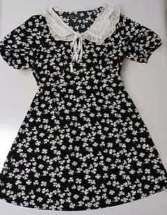 SHEIN 花柄 フリル襟 半袖ミニワンピース