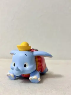 【新品】カプセルトイ ダンボ キーチェーン1個