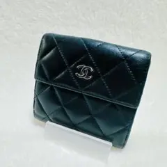 美品 シャネル マトラッセ ラムスキン 二つ折り財布 Wホック ダブル