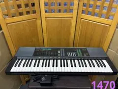 CASIO 電子ピアノ カバー一部破損付き　HT-3000　取説付き CASIO 電子ピアノ カバー一部破損付き HT-3000 取説付き - メルカリ