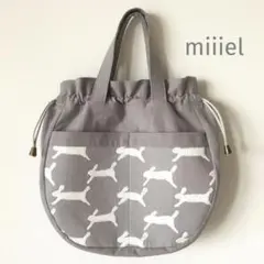 ハンドメイド　ミナペルホネン　runrunrun　ショルダートートバッグ大　新品 ミナペルホネン runrunrun トートバッグ 布バック ランランラン