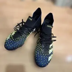 プレデター シューズ