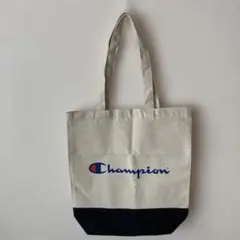 新品Champion トートバッグ アイボリー/ネイビーのサムネイル