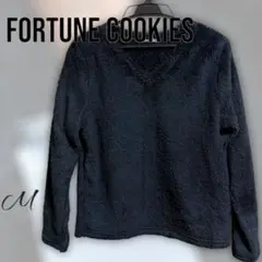 FORTUNE COOKIES ブラック Vネック ボア M 季節品