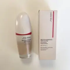 SHISEIDO エッセンス スキングロウ ファンデーション 220 Linen