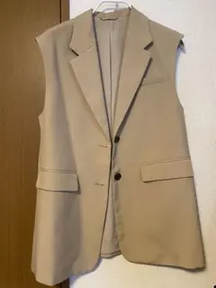 GU ベージュ オーバーサイズテーラードベスト