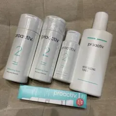 proactiv リフレッシングトナー　リバイタライジングトナーのサムネイル