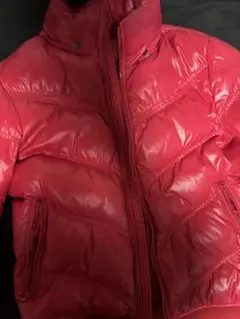 UNIQLO プレミアムダウンジャケット 赤
