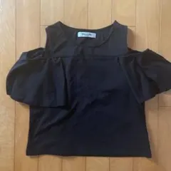 肩出し Tシャツのサムネイル