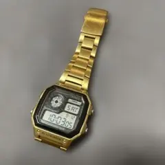 SKMEI デジタル腕時計 ゴールドカラー