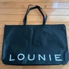 ルーニィ　ショップ袋　不織布　ファスナーあり　ショルダー　黒　大　福袋ショッパー