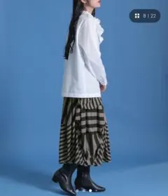 オシャレウォーカー KOhAKU カットソーコクーン変形スカートのサムネイル