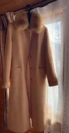 DAKSコート　アンゴラ 60％毛（ウール）40％