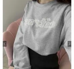 グレー ロゴプリント クルーネック スウェット