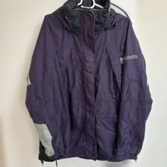 【Columbia】フード付き紫ジャケット ポケット付き
