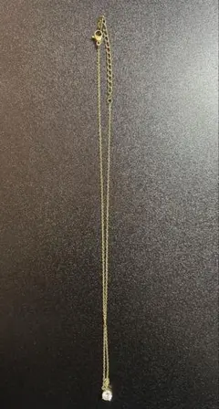 ゴールド ロングネックレス クリスタルチャーム