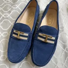 TOD'S トッズ スエード ローファー ネイビー　箱・袋付きのサムネイル