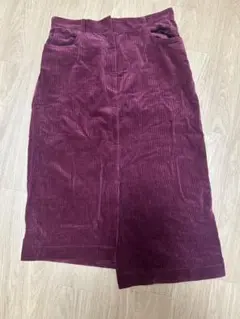 コーデュロイ　スカート　赤　秋服　レディース