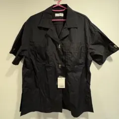 【新品】NOMINE 半袖シャツ　カジュアル　シャカシャカ素材　ブラックのサムネイル
