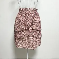 新品！エニィスィス・M ひざ丈フレアスカート ミニ丈 レッド 小花プリントのサムネイル