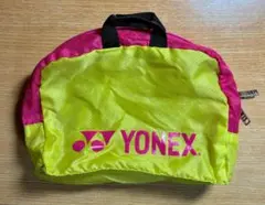 YONEX　ポーチ　軽量　鮮やかなイエロー＆ピンク　バドミントン　小物入れ