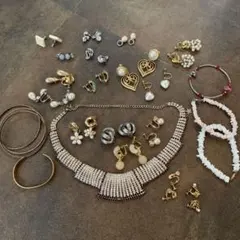 アクセサリー　ネックレスイヤリング他