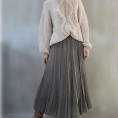 [美品] HUG O WaR Cloth&amp;Cross ニット ケーブル セーター Hug O War（ニット/セーター）のフリマアイテム一覧