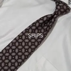 【最終値下げ・美品】SHIPS ネクタイ 小紋柄 ブラウンのサムネイル