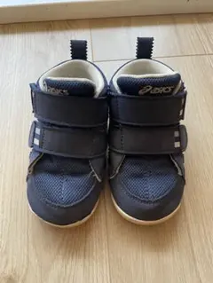 asics ネイビー ファーストシューズ　スクスク　13.5cm