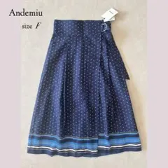 新品タグ付★Andemiu スカーフ柄ラップスカート ネイビー サイズFのサムネイル
