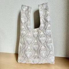 Item thumbnail for item 6fe0b349-6c53-4bc0-8286-4917ceff41d6