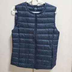 UNIQLO ウルトラライトダウン ベスト ブラック Mのサムネイル