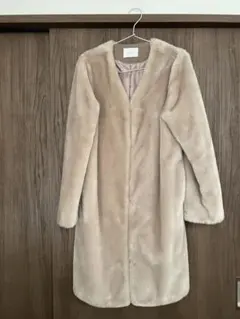 【BEAUTY&YOUTH】ファーコート ピンクベージュ　Mサイズ