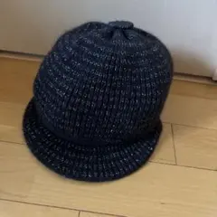 ニット　キャップ　黒　シルバー