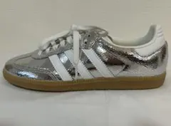 Item thumbnail for item 3507958c-3df2-4c6d-a5bb-62f9b06a6db8