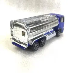 2026年最新】トミカ 日産 クオン タンクローリーの人気アイテム - メルカリ