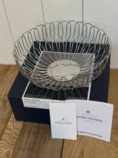 Item thumbnail for item 69bfeb83-7a28-4b3a-bf40-0040fa6e12b1