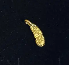 24K 羽根 フェザー ペンダントトップ 足金999またはk24刻印 - メルカリ