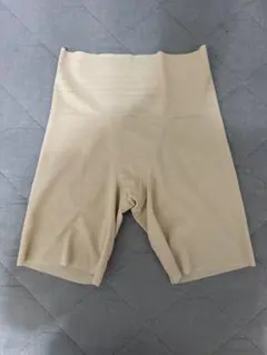 ユニクロ　エアリズムシェイパーショーツ