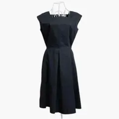 ロイスクレヨン ブラック ノースリーブ Aライン ワンピース 黒 上品 M