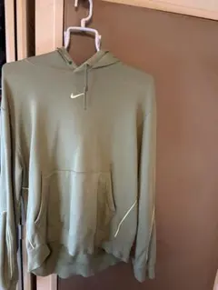 Nike オリーブグリーン パーカー L