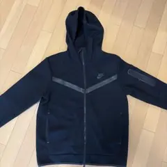 Nike ブラック パーカー Mサイズ