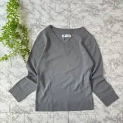 Vネックニット 薄手 トップス グレー L 毛100% カジュアル ナチュラル