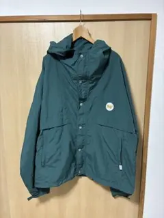 Perushu ダークグリーン ナイロンジャケット
