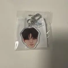 TREASURE 顔アクキー ヨシ