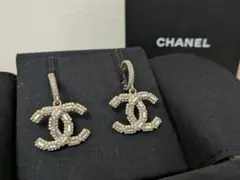 CHANEL　シャネル　A22K　ピアスのサムネイル
