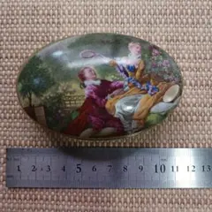 リモージュ　陶器製 小物入れ 蓋付き 楕円形 金彩装飾